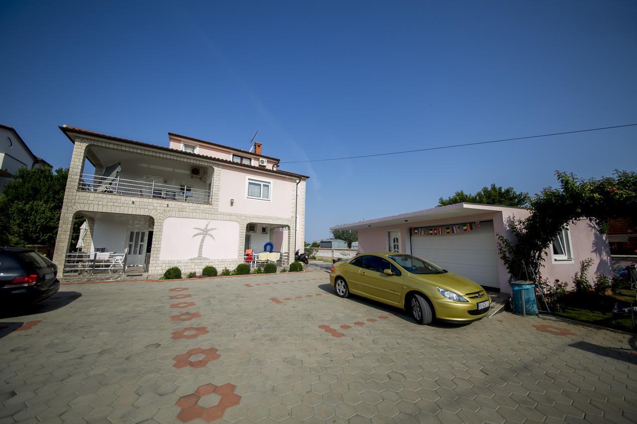 Villa Baldi Tar-Vabriga Exterior photo